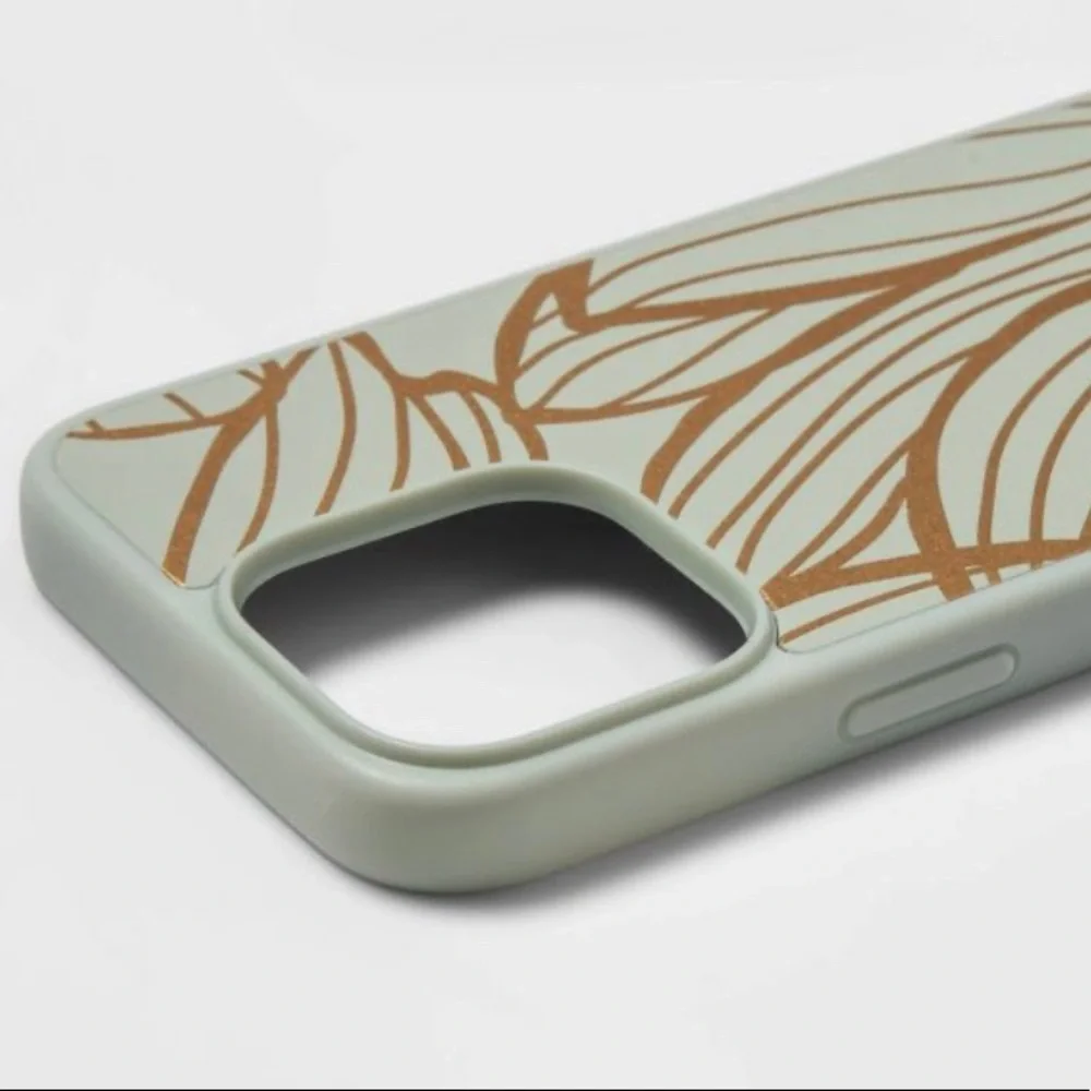 heyday™ Apple iPhone 13 PRO Case (Wireless Charging Compatible)